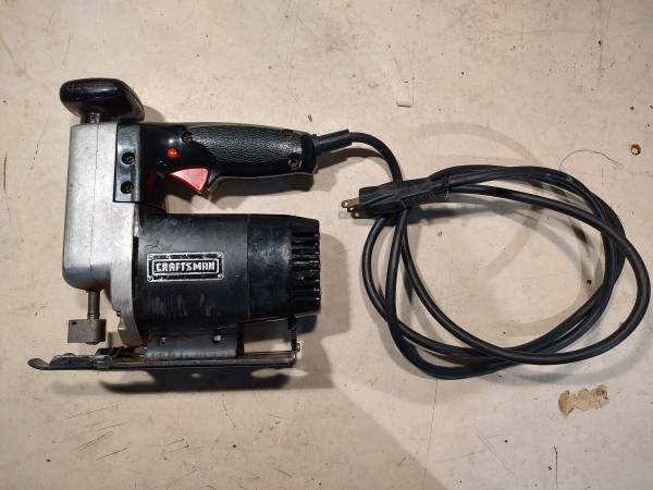 Sears auto-scroller variable speed saw 1