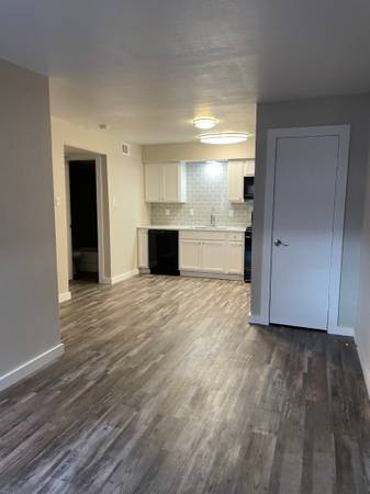$1,275 / 1br - 546ft2 - Everyone can apply today with only $15.00 (11457 Dennis Rd, Dallas, TX)63622615782147123