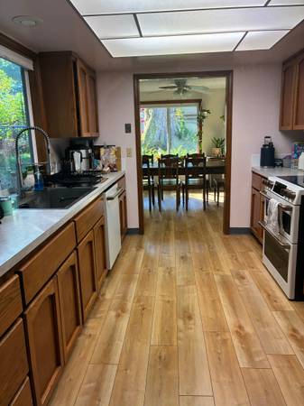 $565,000 / 4br - 2072ft2 - Buscando comprador en efectivo63956504278531124