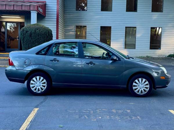 2007 Ford Focus SE Sedán 4D - $2990.0063435547036673122