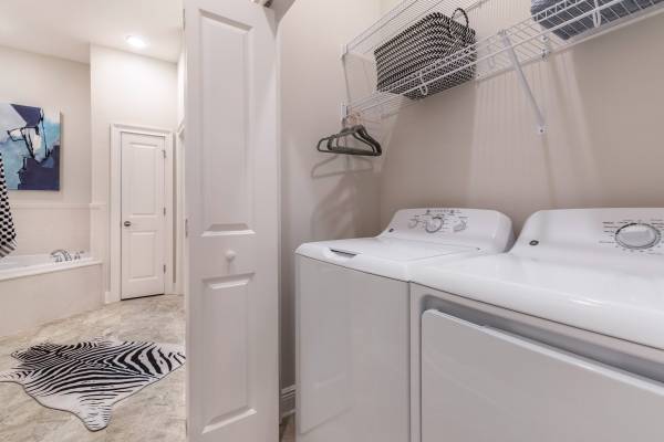 $1,595 / 1br - 1000ft2 - Live in Luxury at Bella Ridge South (6041 Mounes St. River Ridge, LA)63903653586819124
