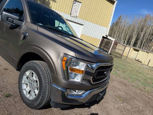 2021 Ford F-150 XLT  4X4 Super Cab (low miles) - $35,000 (Buchanan)63614114815107124