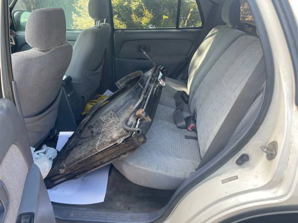 2000 Toyota 4Runner (needs new head gasket) - $1,776 (aptos)63442368420225123