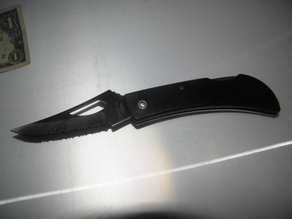 4 Black Lock Blade Pocket Knives 1