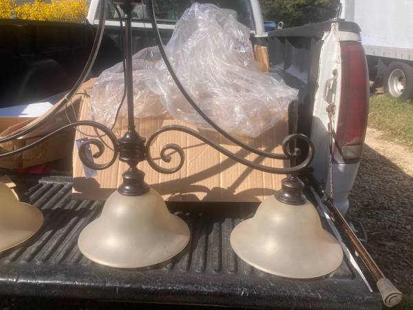 3 light chandelier ,over table or island chandelier brand new.. 1