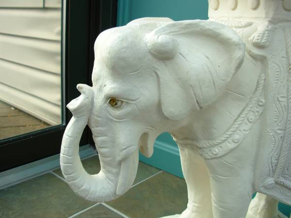 Vintage Handcrafted Large White Elephant Cement Plaster Plant Stand - $150 (Purcellville)63471431970179124