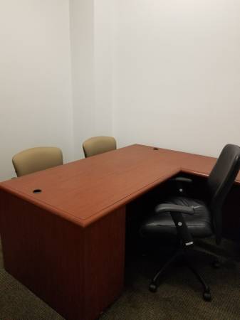 $520 / 130ft2 - Executive Suite (Gainesville)63823026226945122