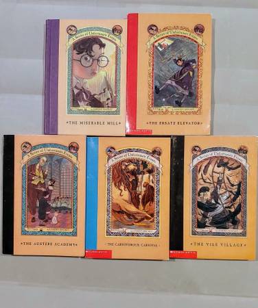 BOOKS A Series of Unfortunate Events 1