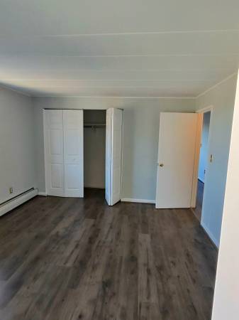 $1 / 2br - 795ft2 - "Top-Floor Gem: Renovated Kitchen, Quick Commute, Peaceful Porch!" (Randolph)64186293740419121