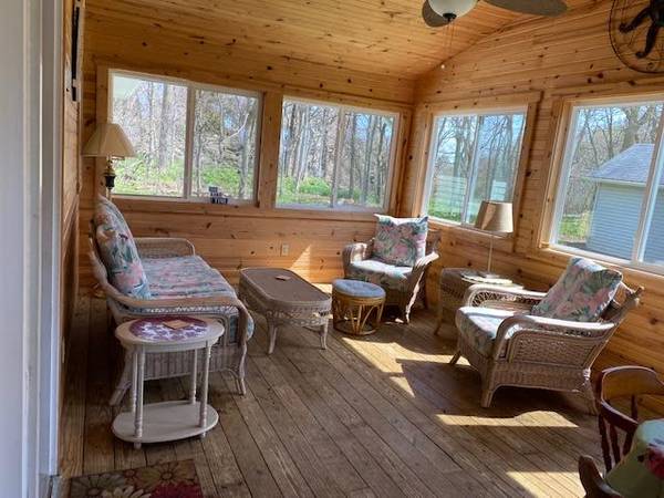 $1,400 / 3br - KELLEYS ISLAND OH CLAUDIA'S COTTAGE  116 CEDAR  DR (116 CEDAR DR)63840109255041123