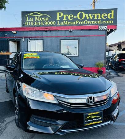 2016 Honda Accord LX - $11,99563624764112771123
