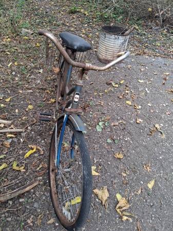 Very old girls bike 1