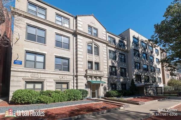 $1,350 / 400ft2 - $300 OFF FIRST MONTH'S RENT! Phenomenal Studio, 1 Bath in Lakeview (Lakeview)63918294696579120