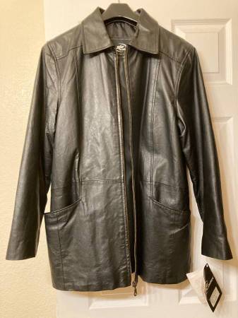 ***BRAND NEW*** GENUINE LEATHER JACKET / SHORT COAT, SIZE 1X (MEDIUM) - $99 (concord / pleasant hill / martinez)63471479654657121
