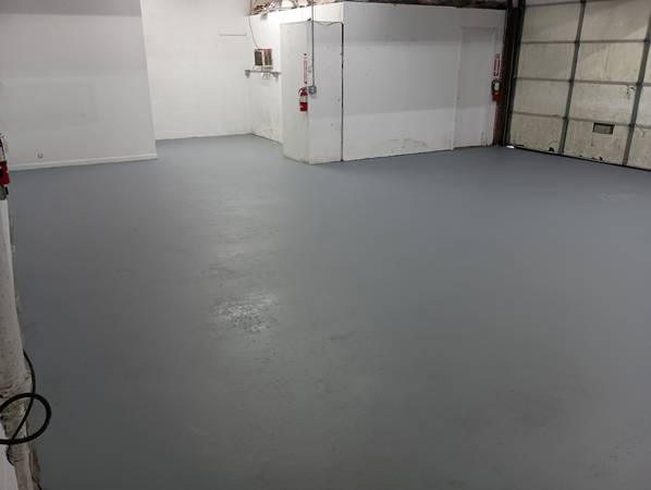 $2,200 / 1200ft2 - Espacio comercial con estacionamiento y oficina (Long Branch)63612017855617121