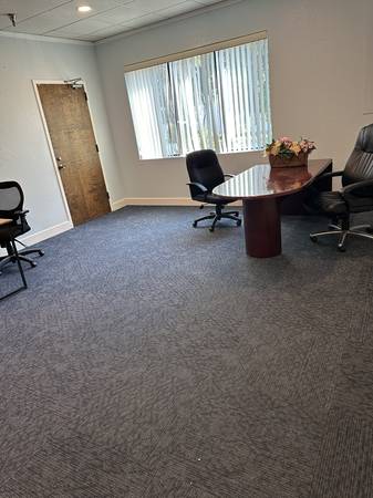 $1,400 ✨4 persons Private office with exterior window ✨ (Sunnyvale)63686121240961122