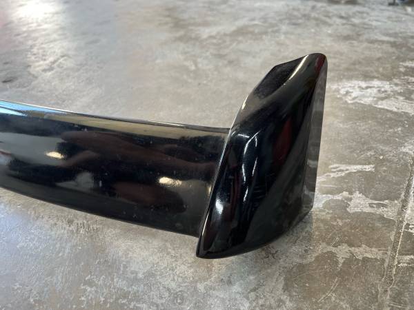 2002-07 Subaru WRX STI Alerón trasero para parabrisas (solo sedán) - $50 (Ferndale)63435792001409122
