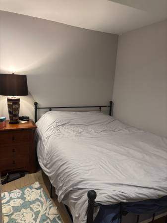 Newly renovated fully-furnished studio w/ private full bath & laundry 1