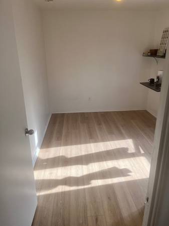$955 / 2br - Private Room in Center Hollywood (Hollywood)63952790517891121