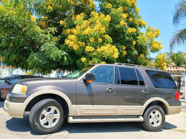 2005 FORD EXPEDITION, RUNS SMOOTH - $2,75063623927191939123