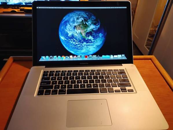 ★超美品★Apple MacBook Pro A1286 15inch s-l400.jpg