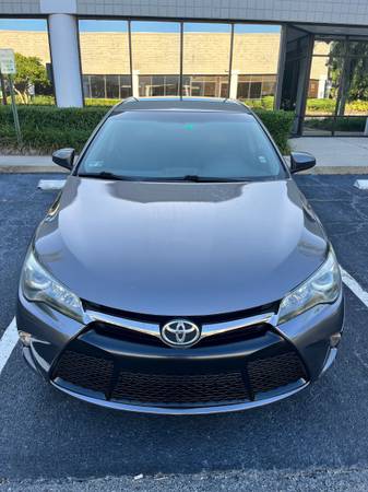 2016 Toyota Camry - $6,50063470254038019121