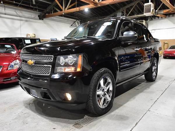 2013 Chevrolet Avalanche Black Diamond LTZ 4D SUV 4WD - $26,766 (¡COCHE DE CALIDAD A PRECIOS ASEQUIBLES!)63624833770371123