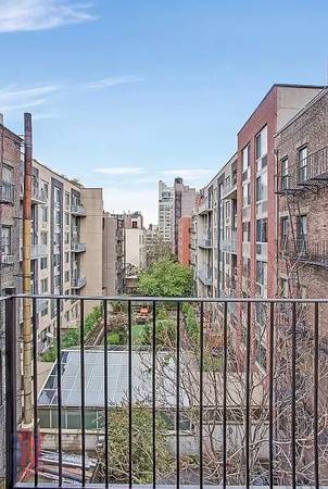 $3,695 / 1br - No Broker-Fee Apartment! (Midtown West)63661238963457121