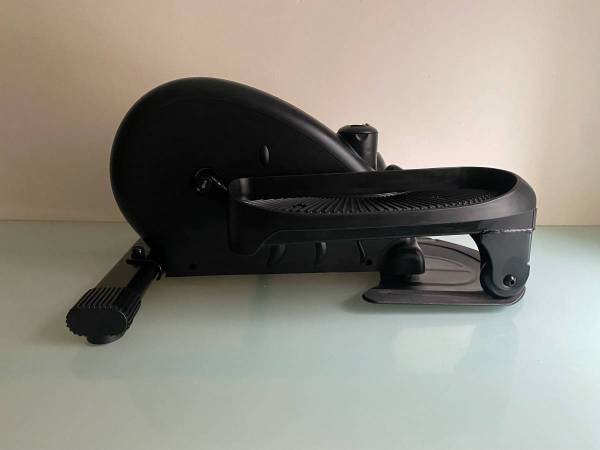 Stamina Black InMotion Elliptical Pedal Exerciser - Under Desk 1