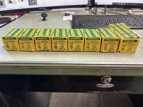 Round Metal Punch Set - Greenlee No. 730 & 731 - New & Used 1