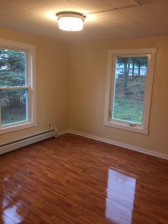 $1,000 / 2br - 37 Foster Terrace (Derby Line)63976979835906120