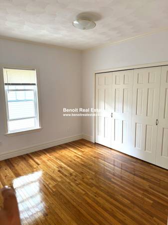 $2,600 / 1br - Beautiful Renovated 1 BR Apt, Great Location ,W-D in Unit, Parking (Somerville near Davis Sq and Porter Sq & Redline T)63871206675841122