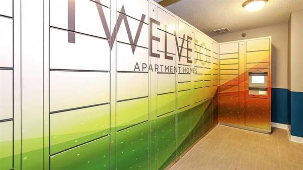 $1,325 / 1br - 786ft2 - Window Coverings, Internet Access: High Speed, Private Balcony (12501 Portland Ave, Burnsville, MN)63990232115459123