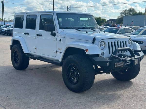 2014 Jeep Wrangler Unlimited Rubicon - In House Finance! Easy Process - $16,900 (Houston)63488046487939123