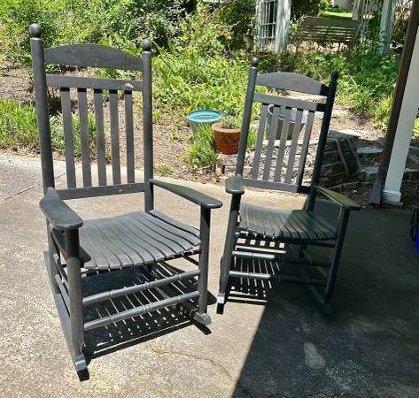2 Solid Rockers 1
