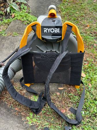 Ryobi 1