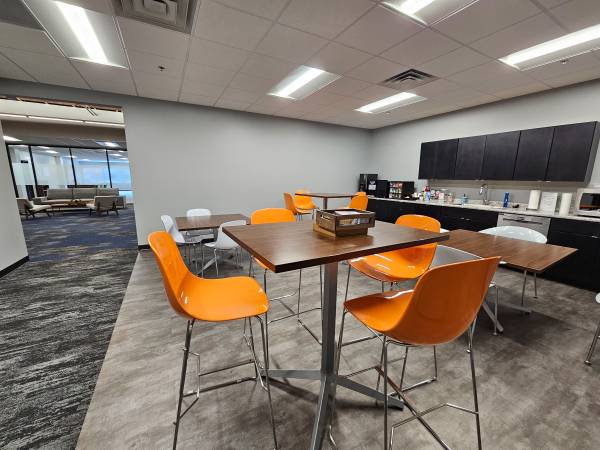 $450 This Office - $450 per Month All-In! (Downtown)63611894006145124