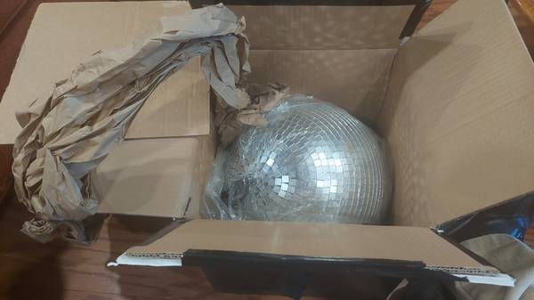 Mirror ball and DJ lights with DMX console 1