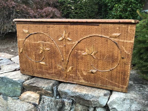 19 Century Bamboo and Rattan Trunk - $65 (Brookfield, CT)63471365408515120