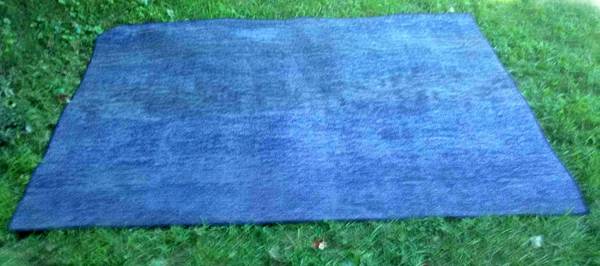 CARPET PIECE: 1