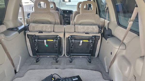 2001 Chevrolet venture Passenger or - Photo 10