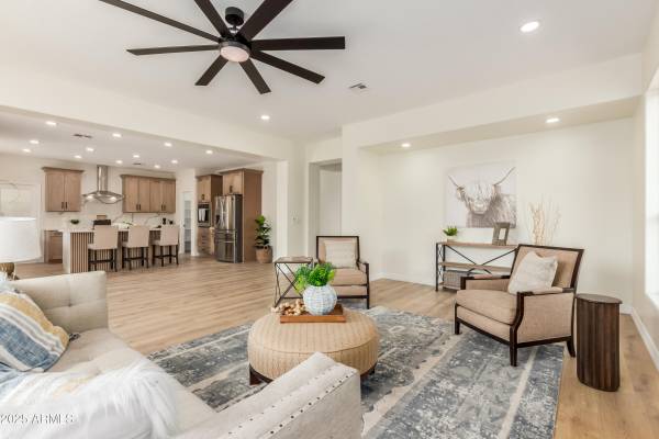 $1,190,000 / 5br - 4000ft2 - 5 Bed Residential en Gilbert (Gilbert, AZ, $1,190,000) (Gilbert, AZ)64024988205315124