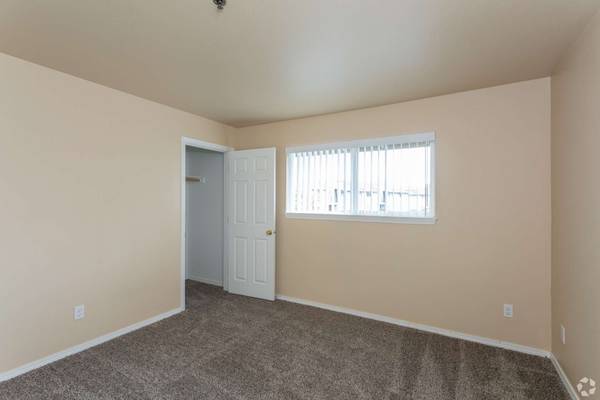 $1,299 / 1br - 900ft2 - Great Pet-Friendly Community in Beaverton! Ask for details! (Beaverton - 6 Minute Drive to Tualatin Hills Nature Park)63999314767874124