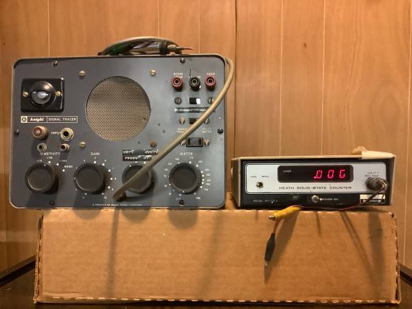 Heath Schlumberger Freq counter 1