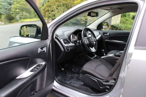 2016 Dodge Journey SE - $5,995 (Best Prices at Richs Car Corner)63470609865345124