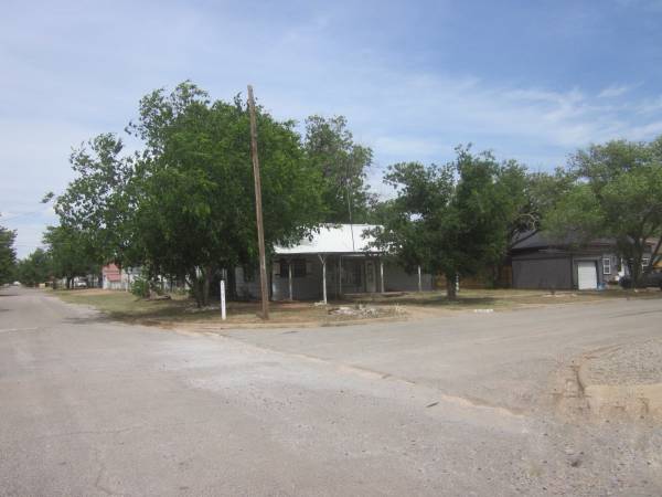 Fixer house in Childress, Texas! 1