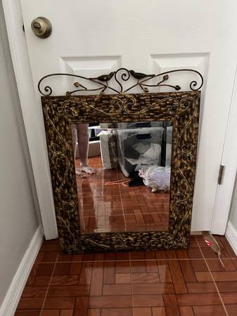 Decorator Mirror 1