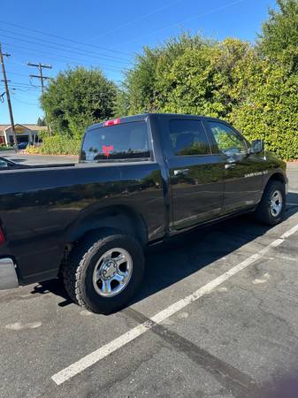 2011 Ram 1500 5.7 litros 4x4 - $8,500 (Orangevale)63619156290945122