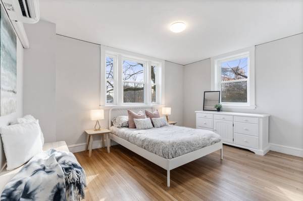 $2,100 / 1br - Quincy 1 Bed/1 Bath Apartment | Near Quincy Center63620195155457123