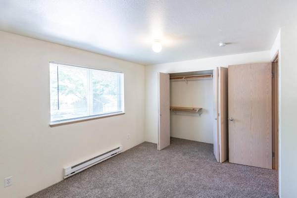 $1,487 / 1br - 691ft2 - Fireplace, TV Lounge, Free Wi-Fi in Common Areas, Tour Today63786707657731122